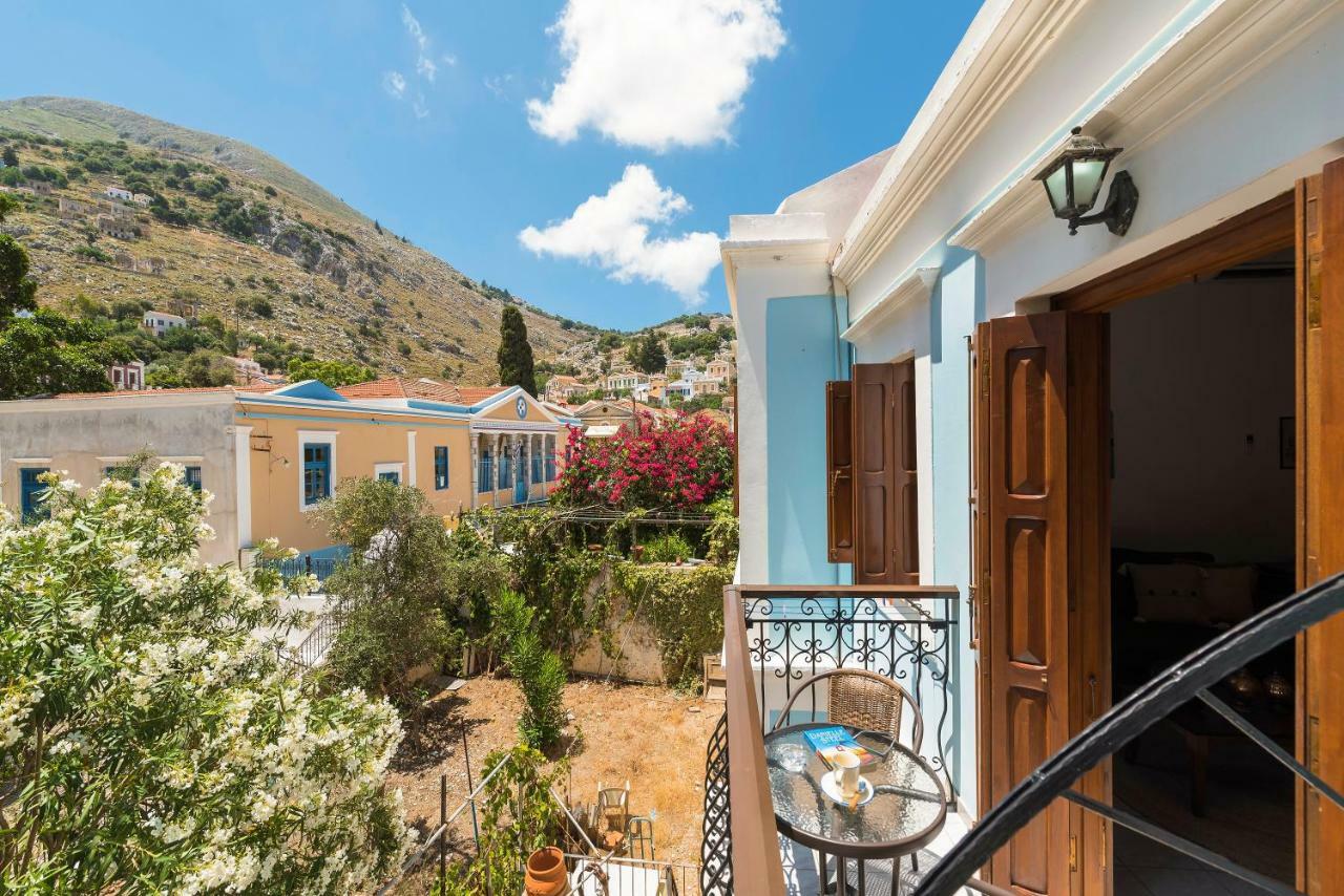 The Old Symi Apartment Bagian luar foto
