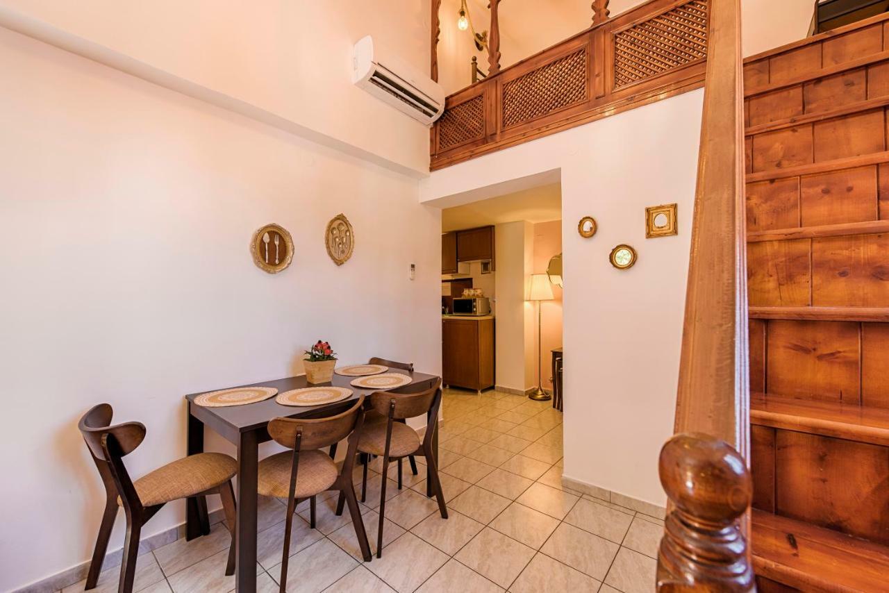 The Old Symi Apartment Bagian luar foto
