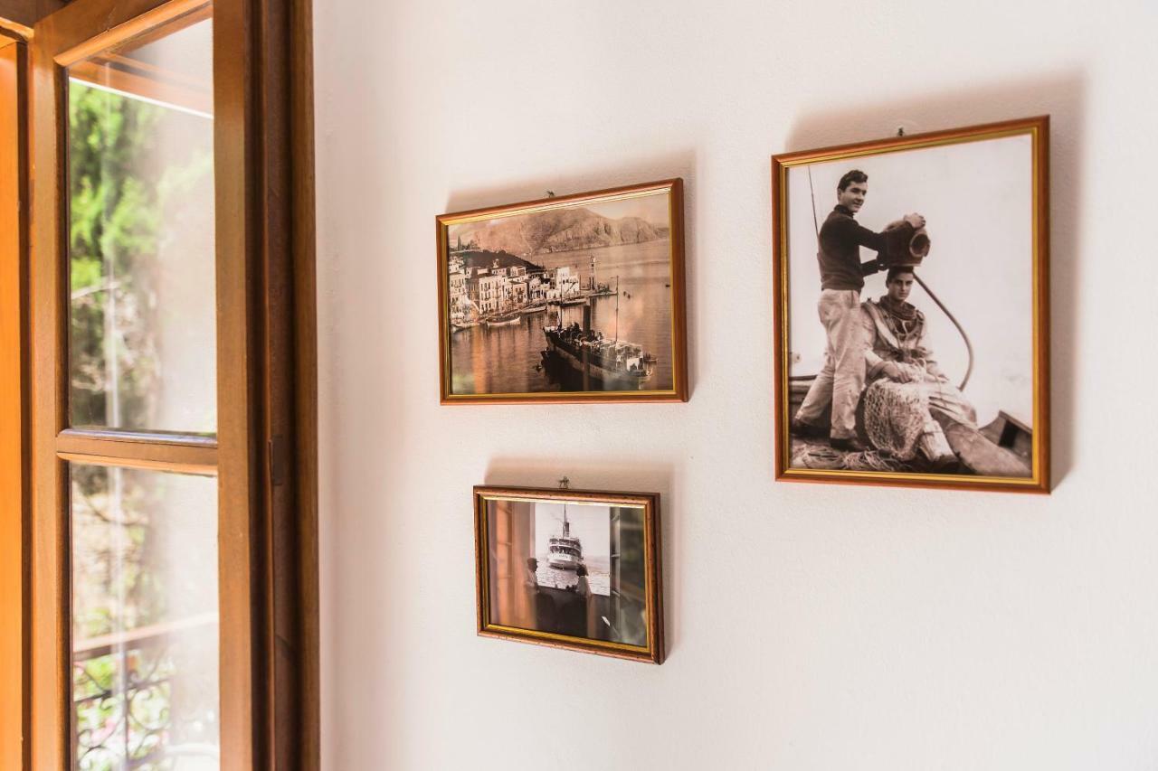 The Old Symi Apartment Bagian luar foto