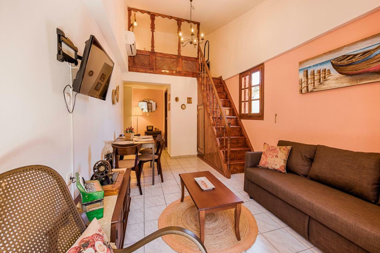 The Old Symi Apartment Bagian luar foto