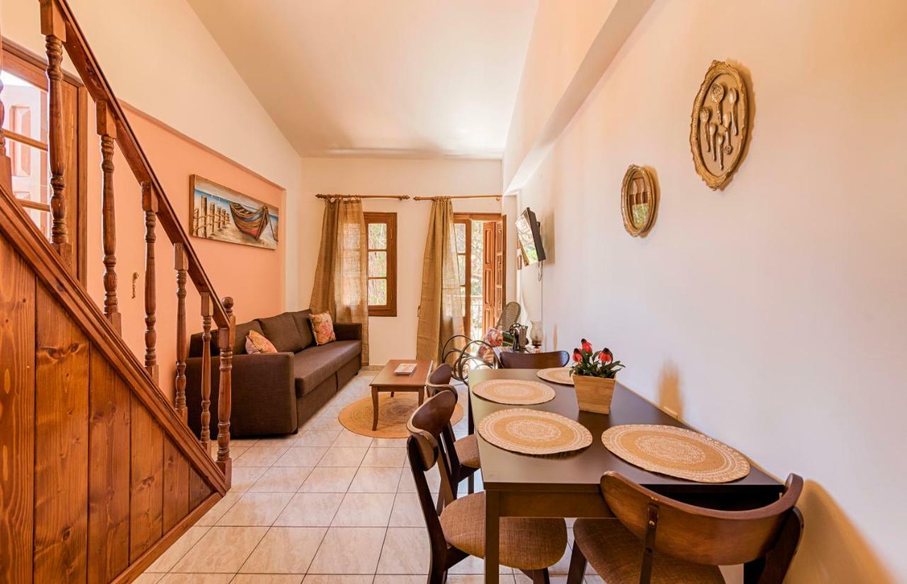 The Old Symi Apartment Bagian luar foto